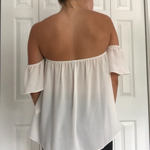 Off-the-shoulder tank - Picture 2 of 3